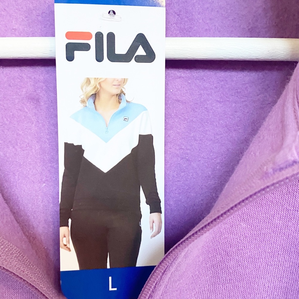 New Women’s Fila Pullover Seeater, Size L - Picture 5 of 7